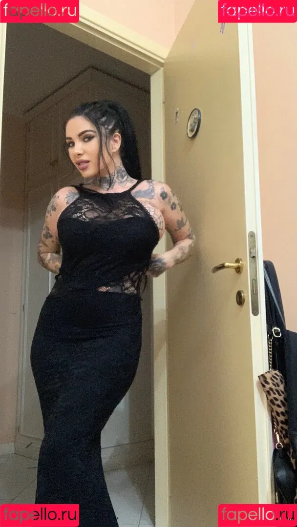 Megan Inky Onlyfans Photo Gallery 