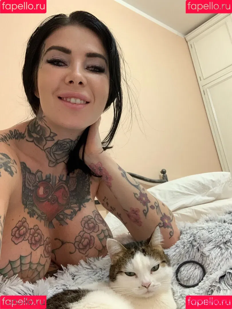 Megan Inky Onlyfans Photo Gallery 
