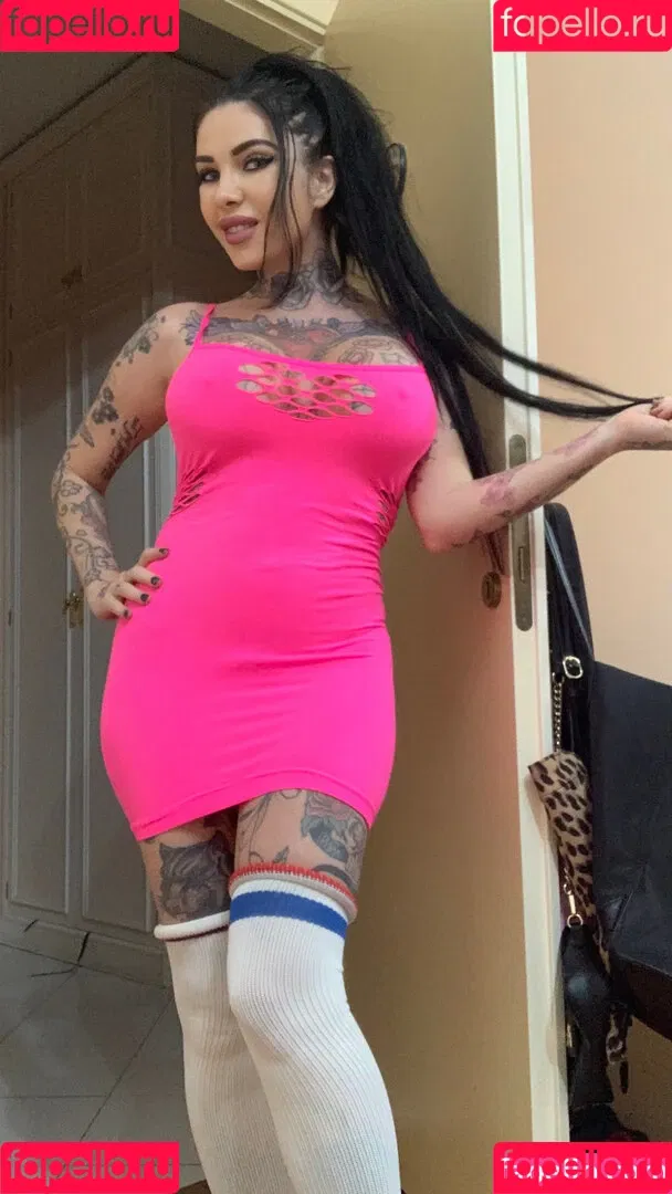 Megan Inky Onlyfans Photo Gallery 