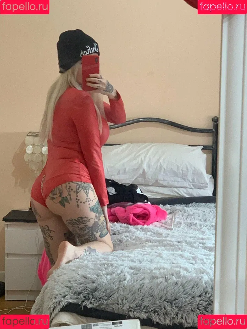 Megan Inky Onlyfans Photo Gallery 