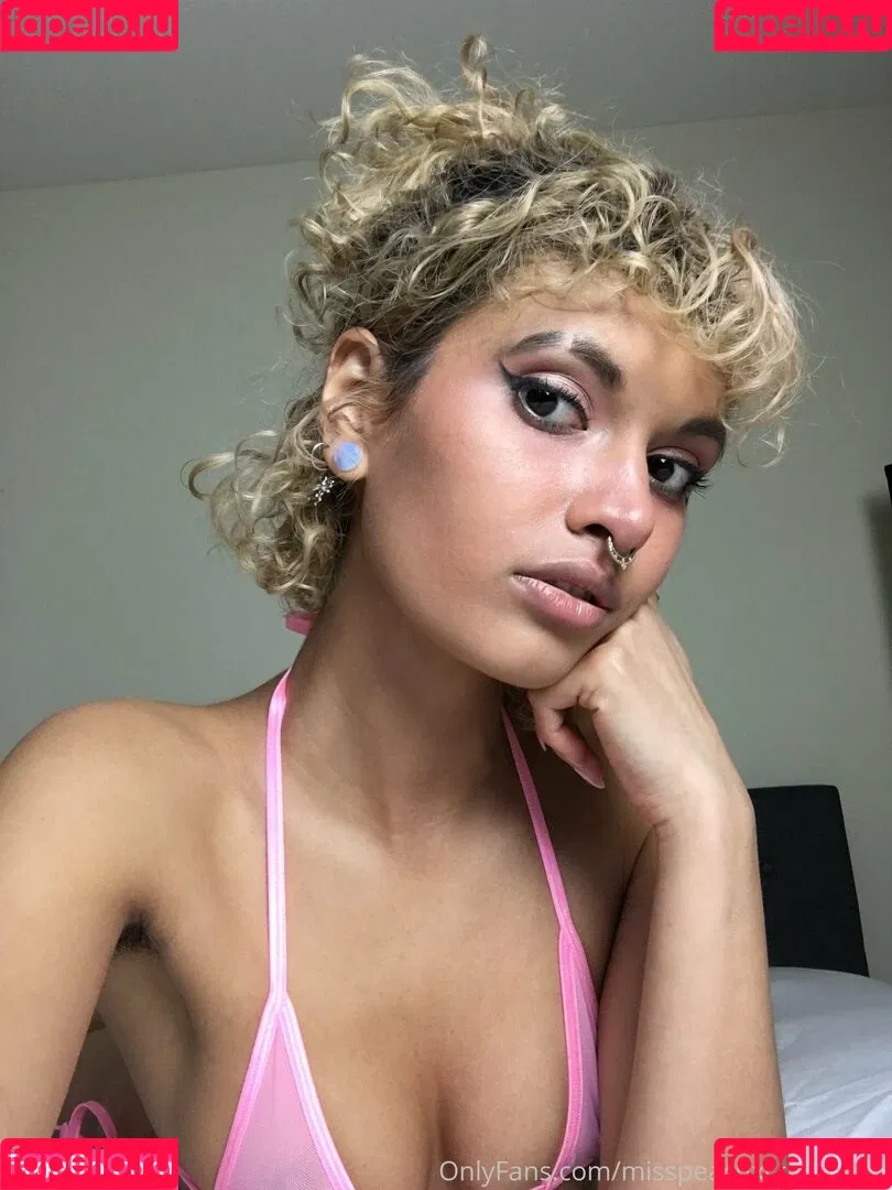 perkyytits Onlyfans Photo Gallery 