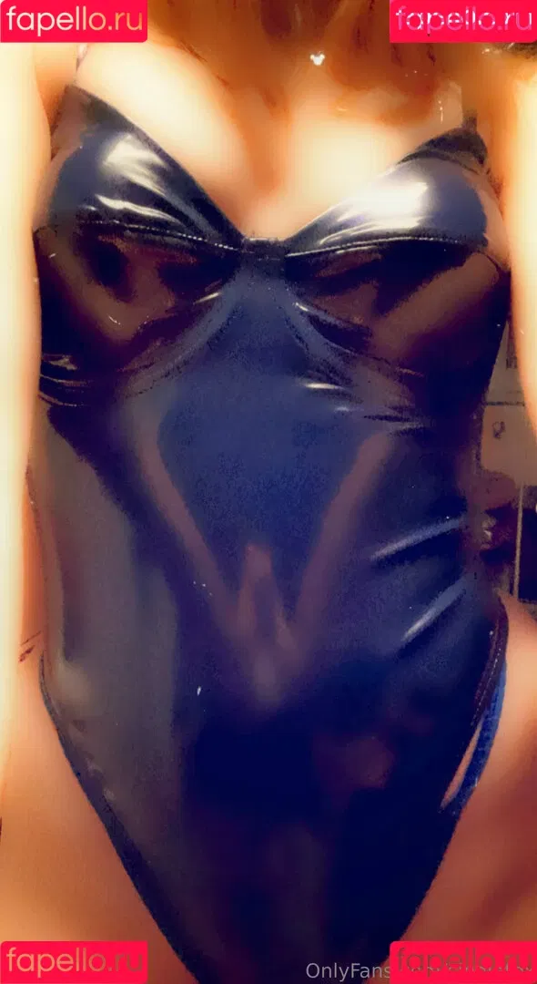 sinalatex Onlyfans Photo Gallery 