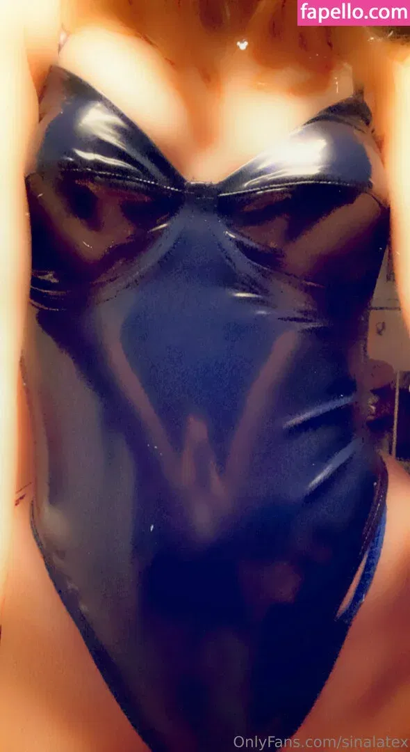 sinalatex Onlyfans Photo Gallery 