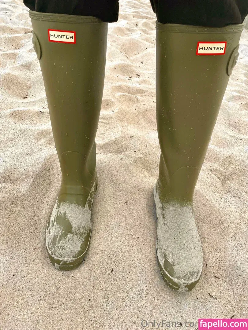 sinalatex Onlyfans Photo Gallery 