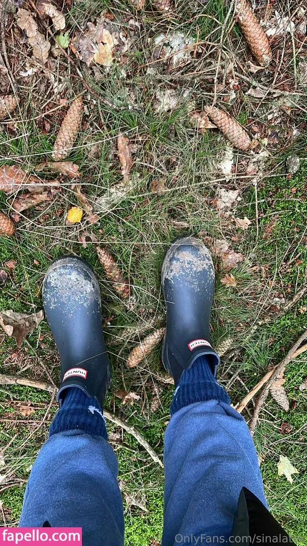 sinalatex Onlyfans Photo Gallery 