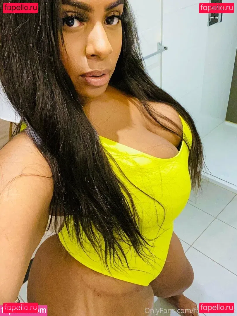 fatassbaddie Onlyfans Photo Gallery 