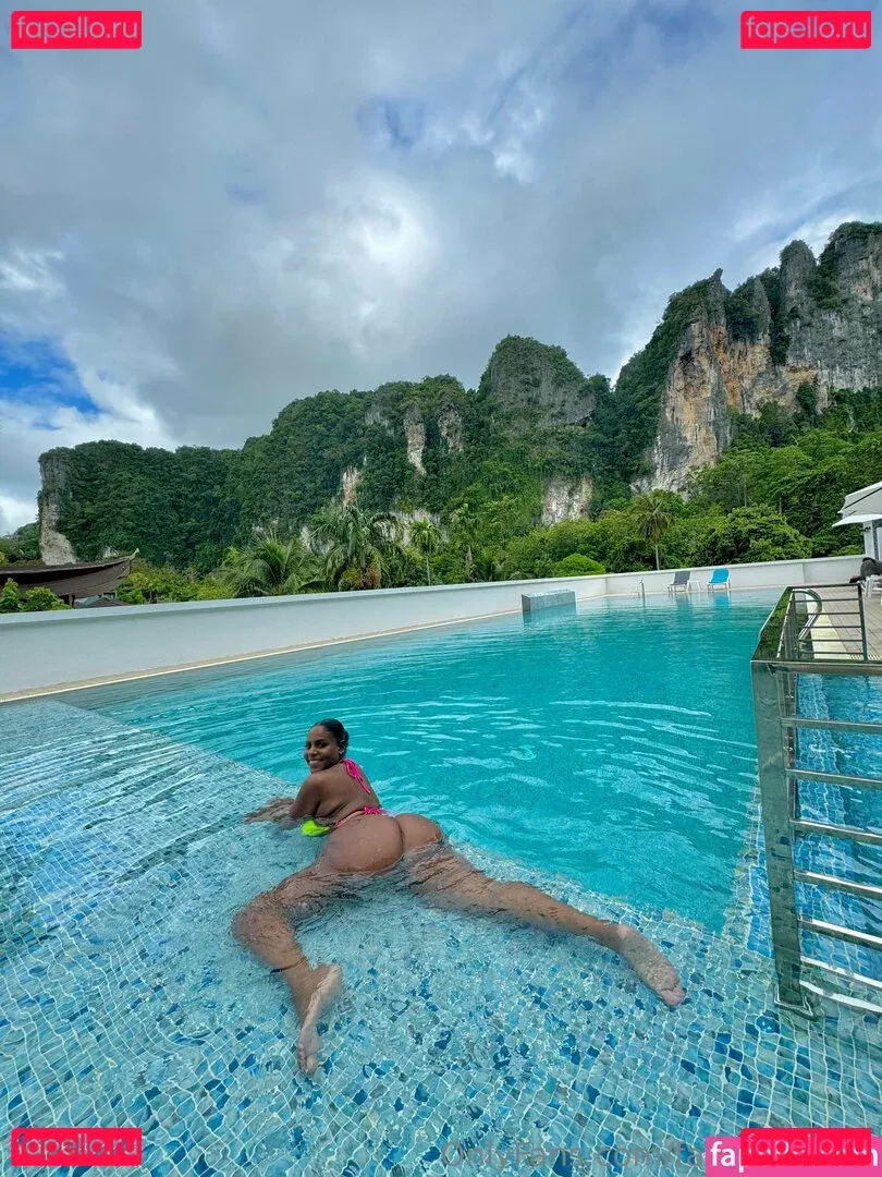 fatassbaddie Onlyfans Photo Gallery 