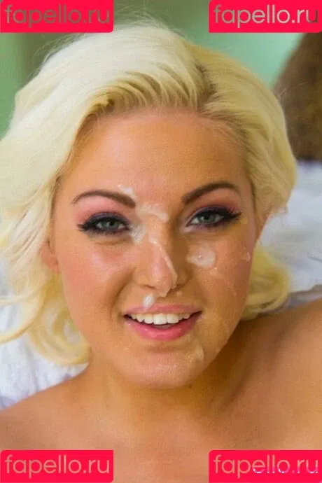 Jenna Ivory Onlyfans Photo Gallery 