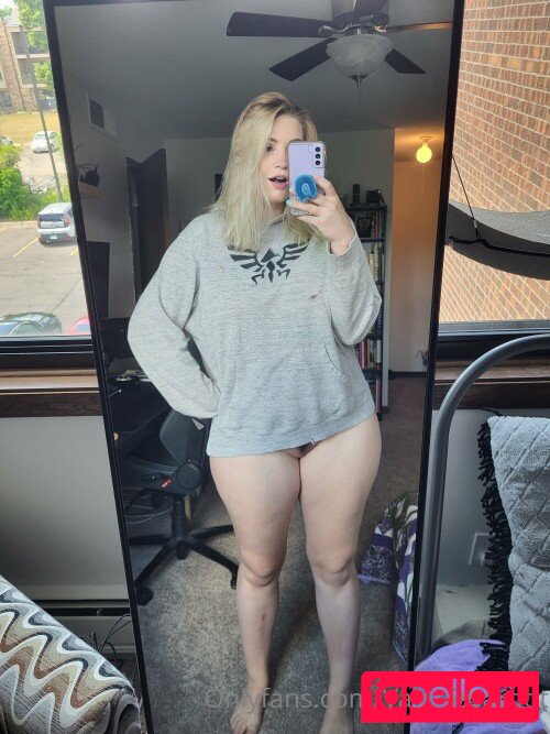 Valerie Bardot Nude Onlyfans Photo 51
