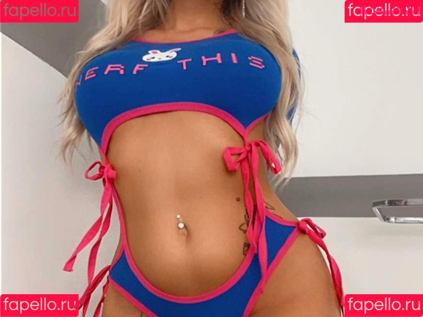 QueenKedi Onlyfans Photo Gallery 