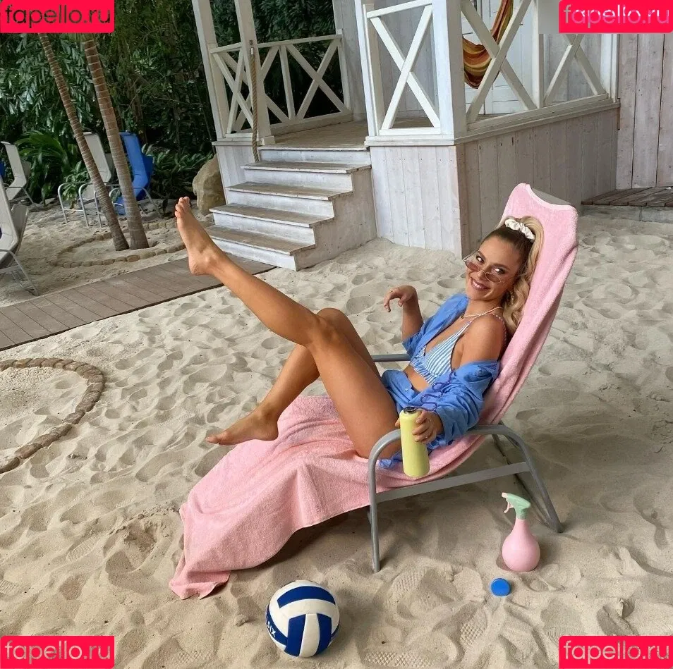 Cheyenne Pahde Onlyfans Photo Gallery 