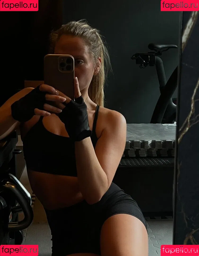 Cheyenne Pahde Onlyfans Photo Gallery 