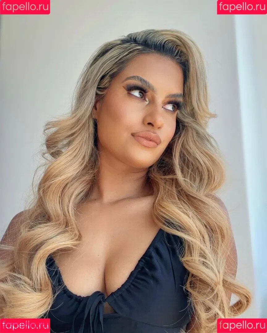 Melissa Reddy Onlyfans Photo Gallery 