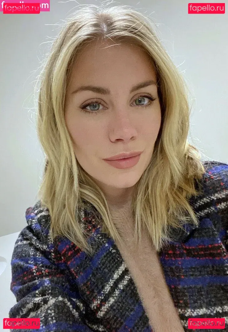 Jennifer Holland Onlyfans Photo Gallery 