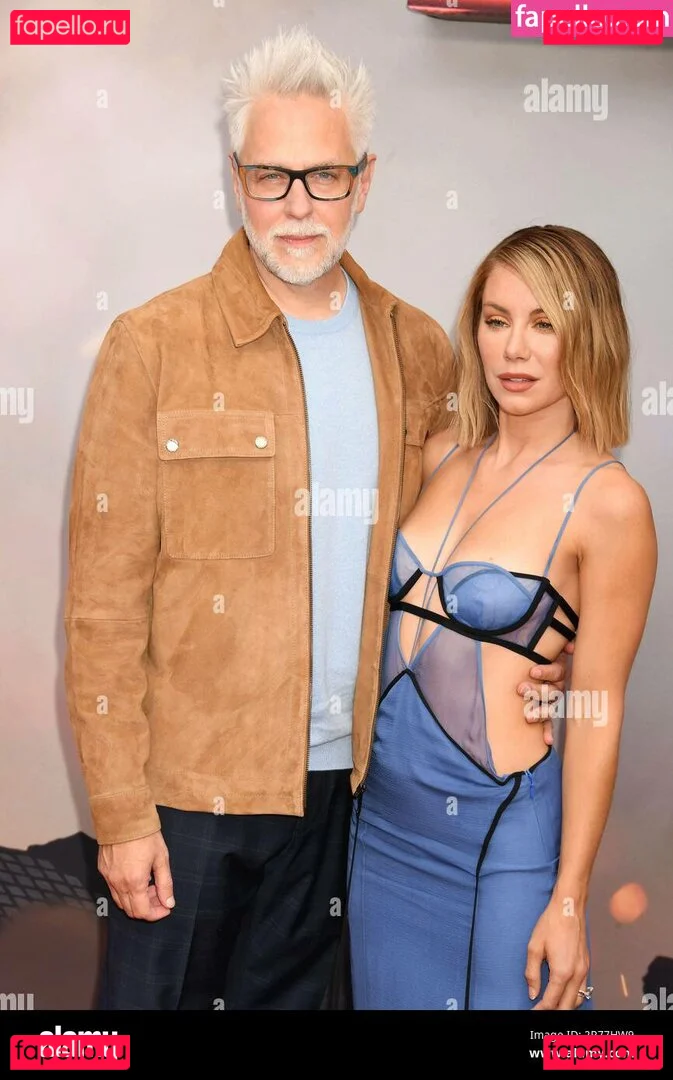 Jennifer Holland Onlyfans Photo Gallery 