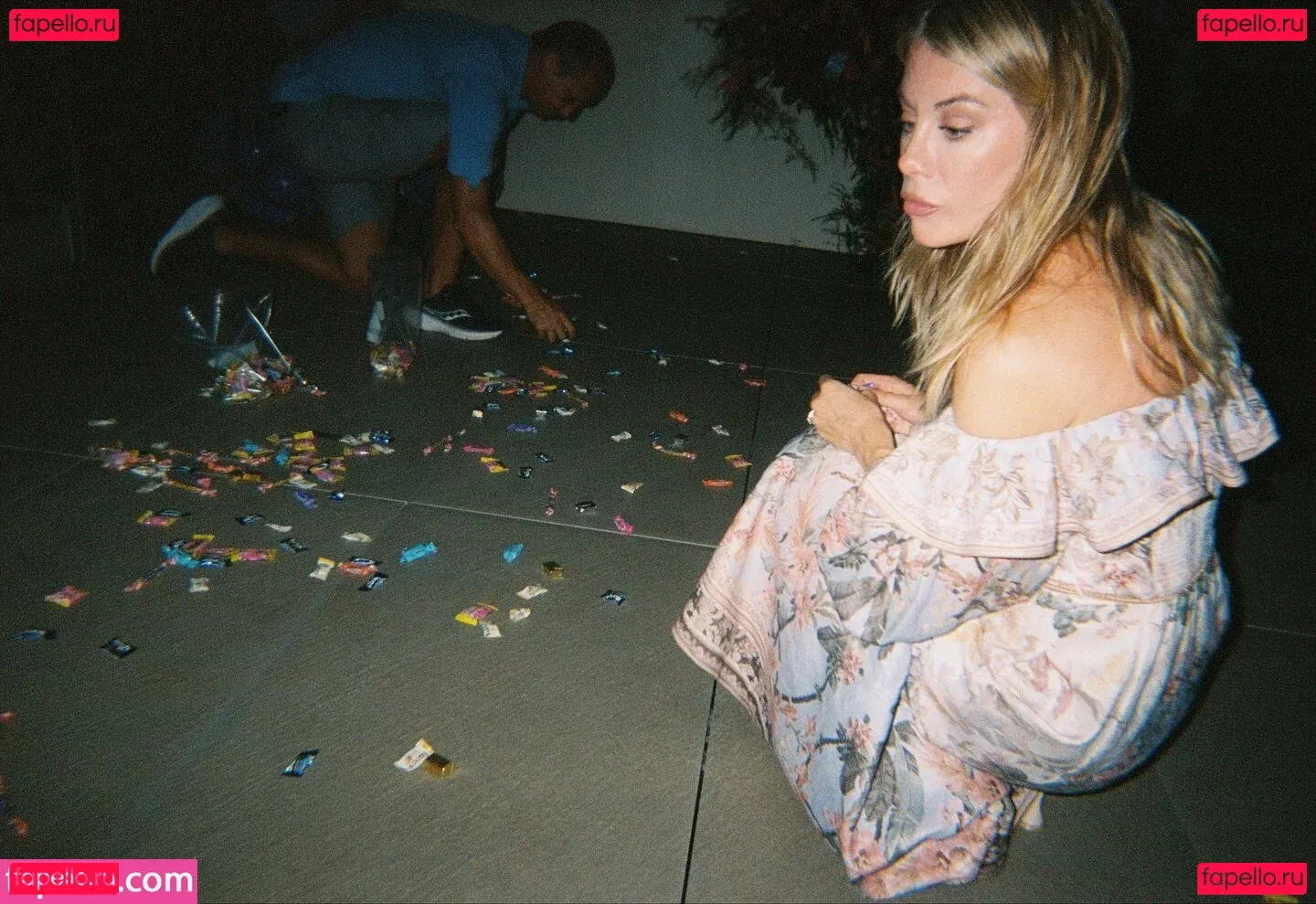 Jennifer Holland Onlyfans Photo Gallery 