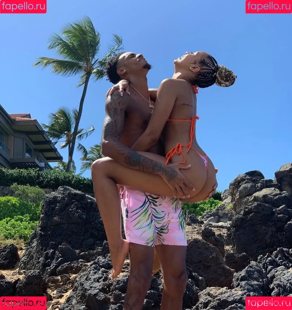 Jilly Anais Onlyfans Photo Gallery 