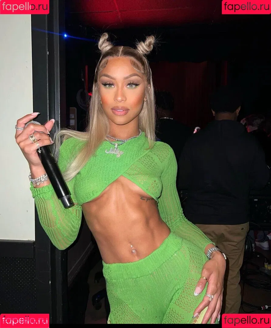 Jilly Anais Onlyfans Photo Gallery 
