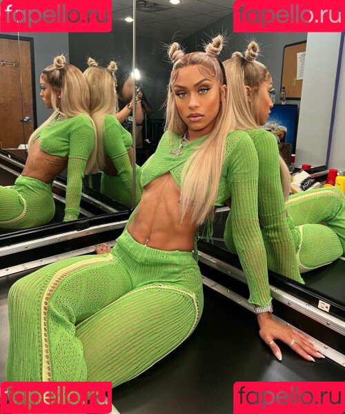 Jilly Anais Onlyfans Photo Gallery 