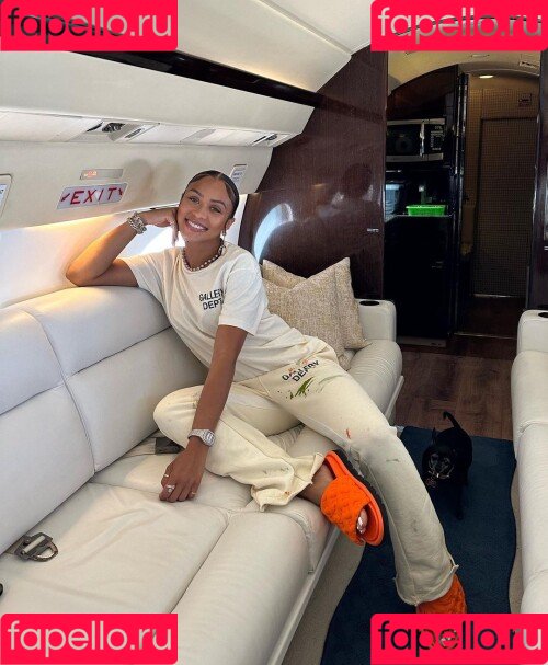 Jilly Anais Onlyfans Photo Gallery 