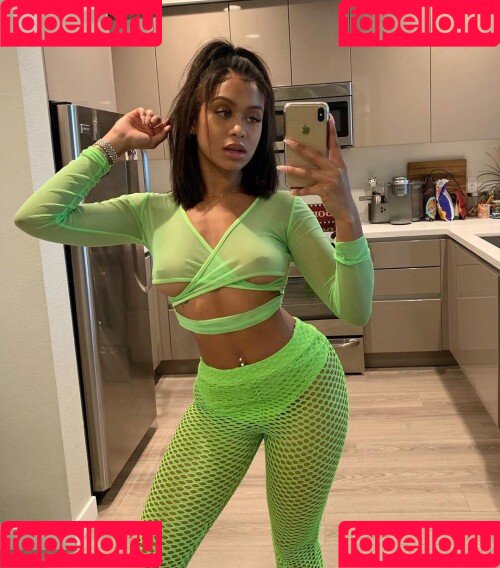 Jilly Anais Onlyfans Photo Gallery 