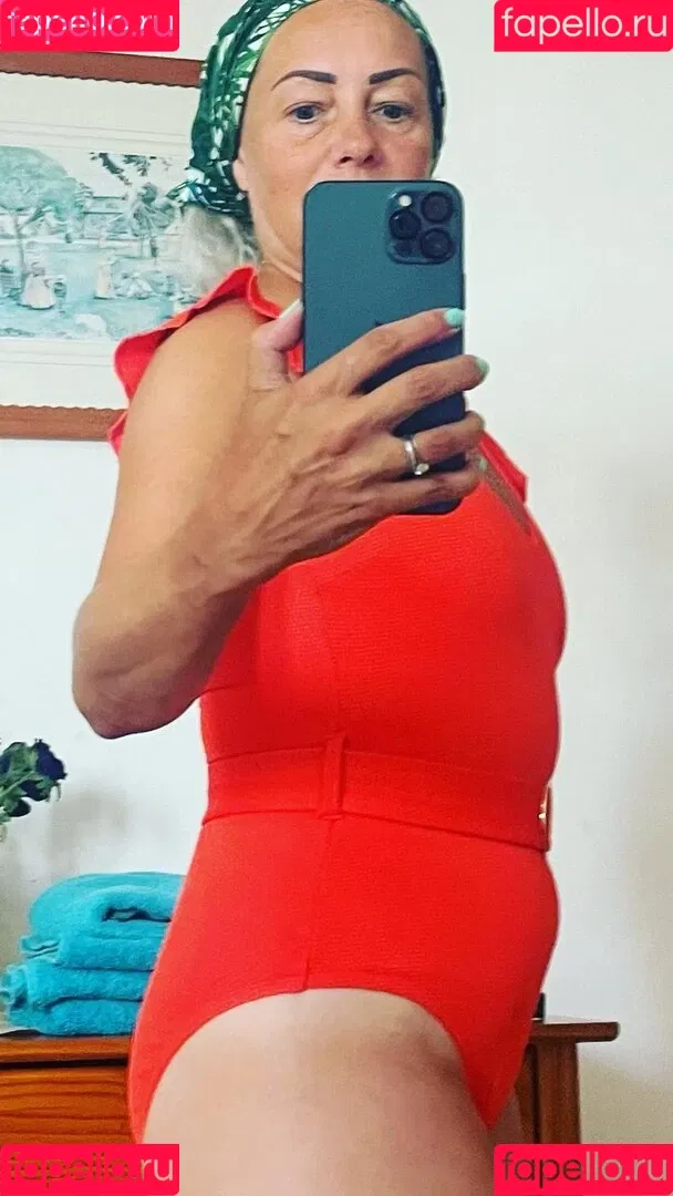 Sarah Cawood Onlyfans Photo Gallery 