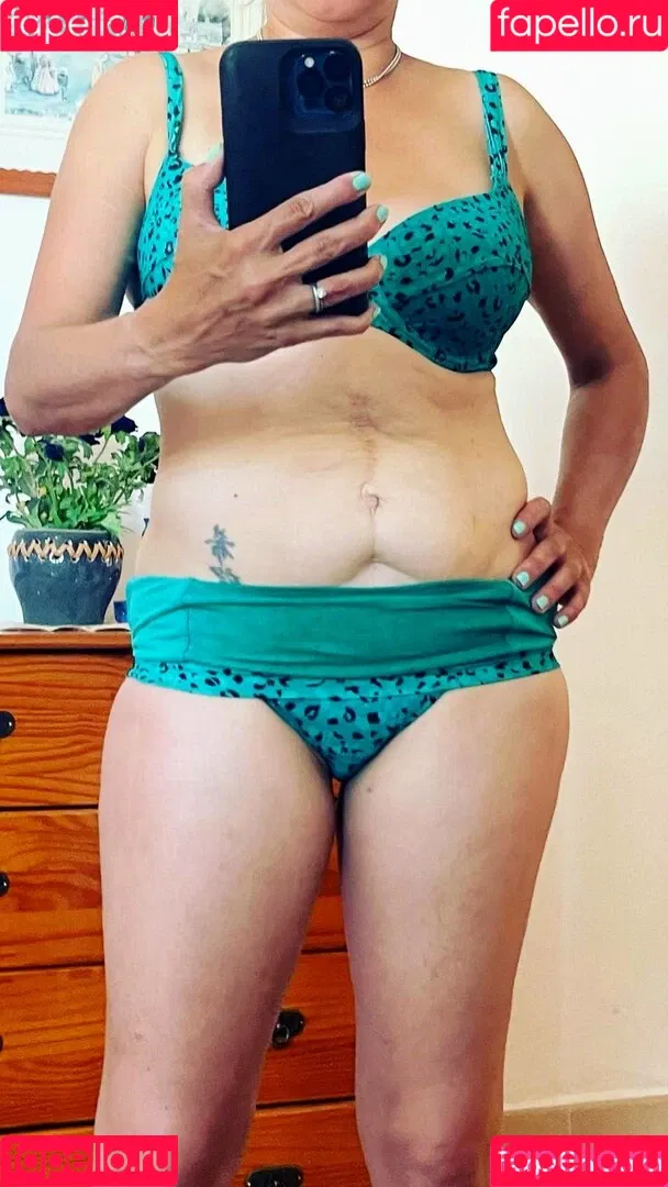 Sarah Cawood Onlyfans Photo Gallery 