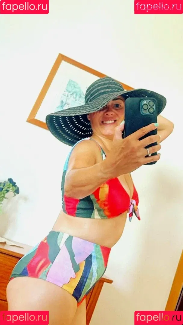 Sarah Cawood Onlyfans Photo Gallery 