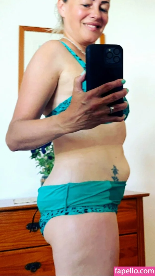 Sarah Cawood Nude Onlyfans Photo 38