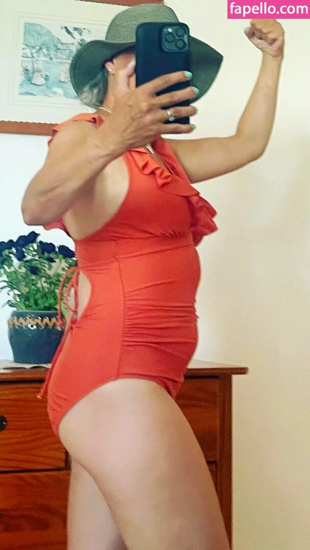 Sarah Cawood Nude Onlyfans Photo 31