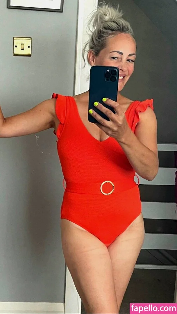 Sarah Cawood Nude Onlyfans Photo 29