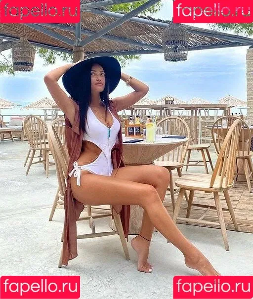 Antea Onlyfans Photo Gallery 