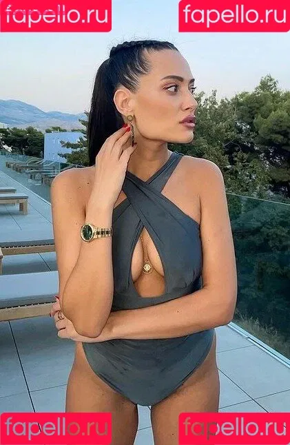 Antea Onlyfans Photo Gallery 