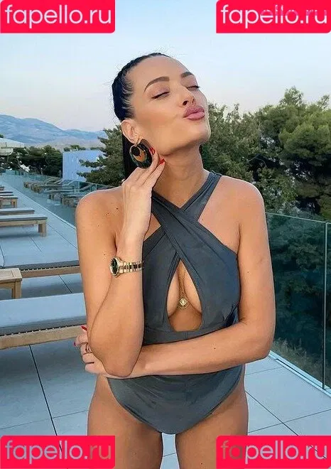 Antea Onlyfans Photo Gallery 