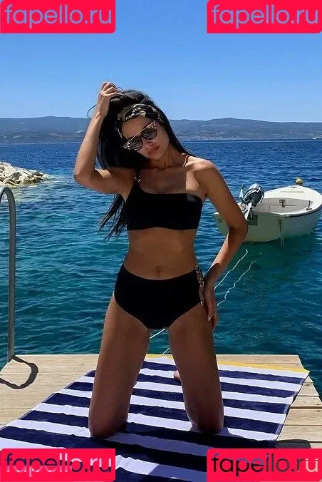 Antea Onlyfans Photo Gallery 