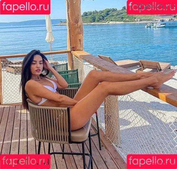 Antea Onlyfans Photo Gallery 