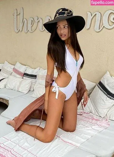 Antea Onlyfans Photo Gallery 