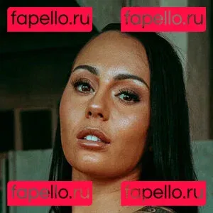 Cherneka "Sugar Neekz" Johnson Onlyfans Photo Gallery 