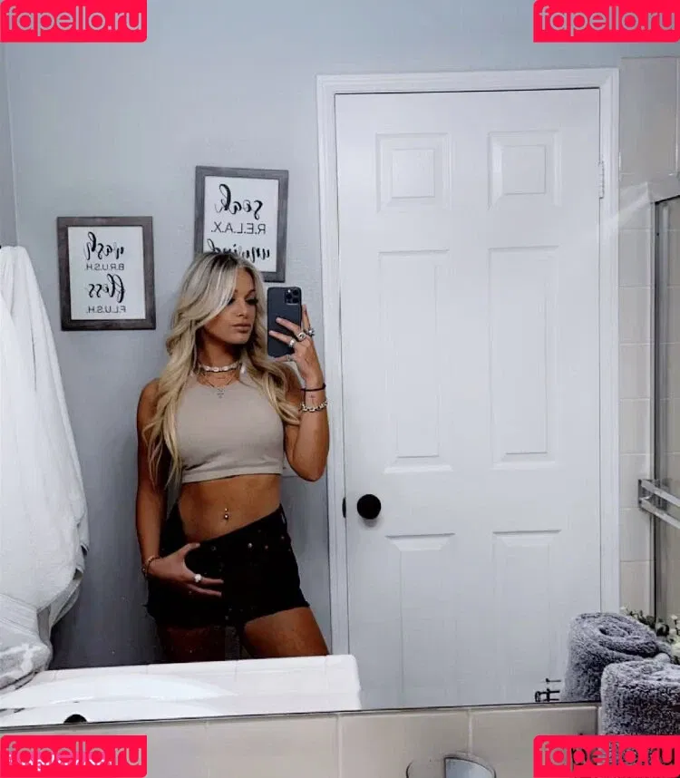 Katerina Carney Onlyfans Photo Gallery 