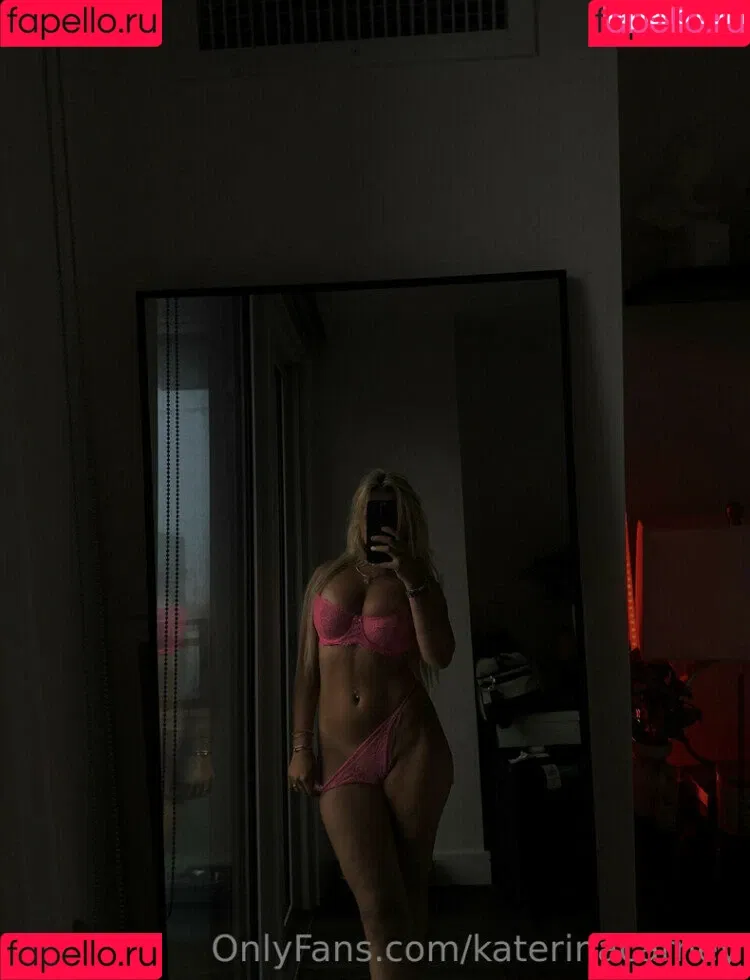 Katerina Carney Onlyfans Photo Gallery 
