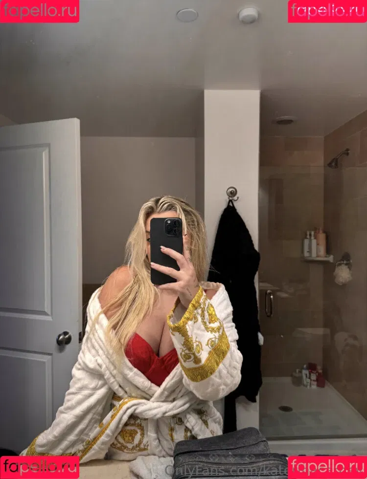 Katerina Carney Onlyfans Photo Gallery 
