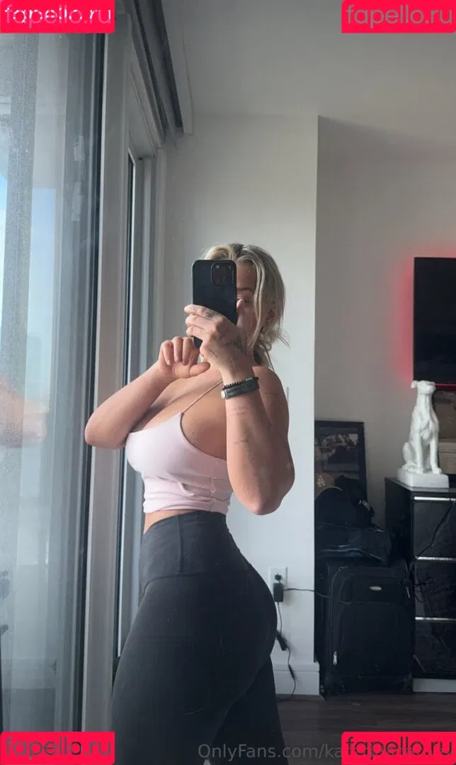 Katerina Carney Onlyfans Photo Gallery 