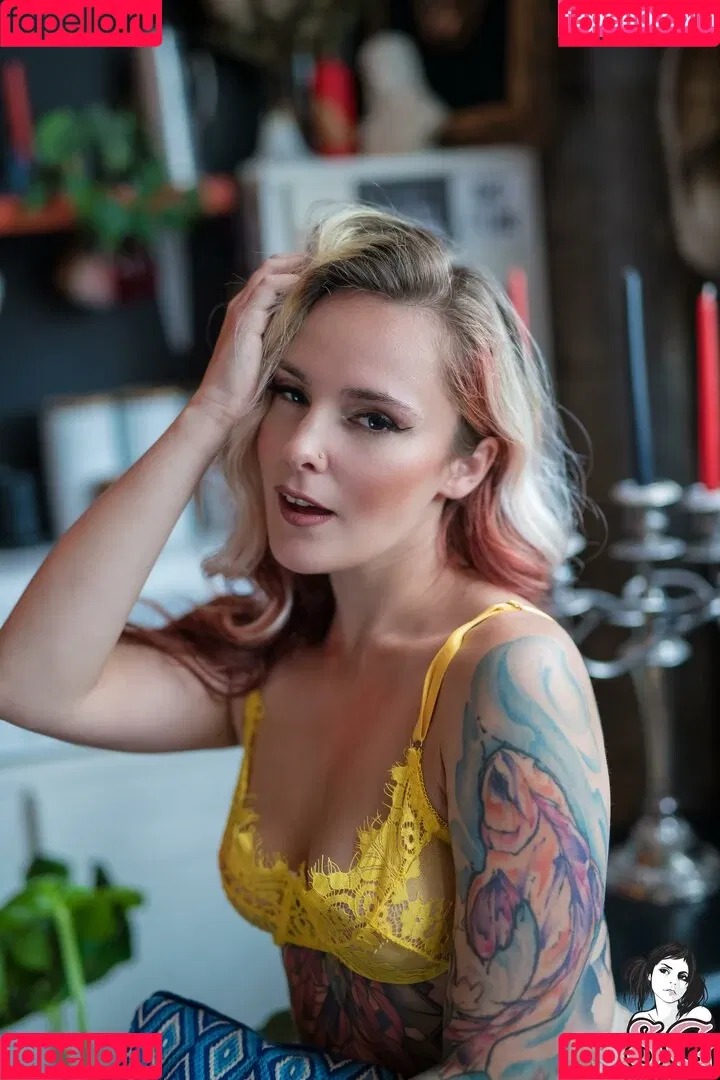 Virginia Suicide Onlyfans Photo Gallery 