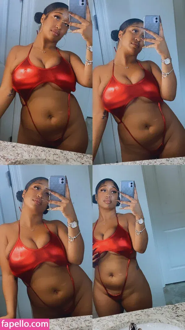 tayyluverr Onlyfans Photo Gallery 