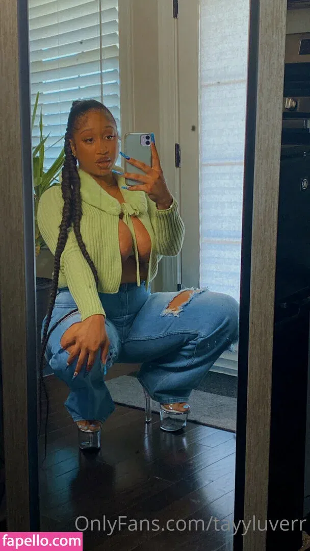 tayyluverr Onlyfans Photo Gallery 
