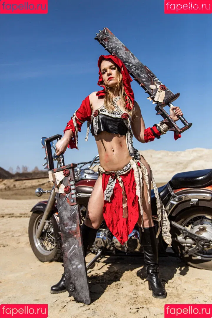 Majorkill's Warhammer 40k Cosplay Onlyfans Photo Gallery 