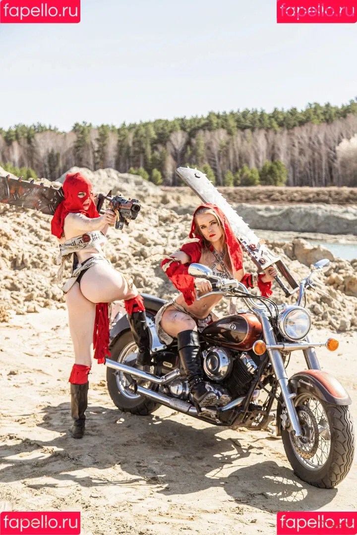 Majorkill's Warhammer 40k Cosplay Onlyfans Photo Gallery 