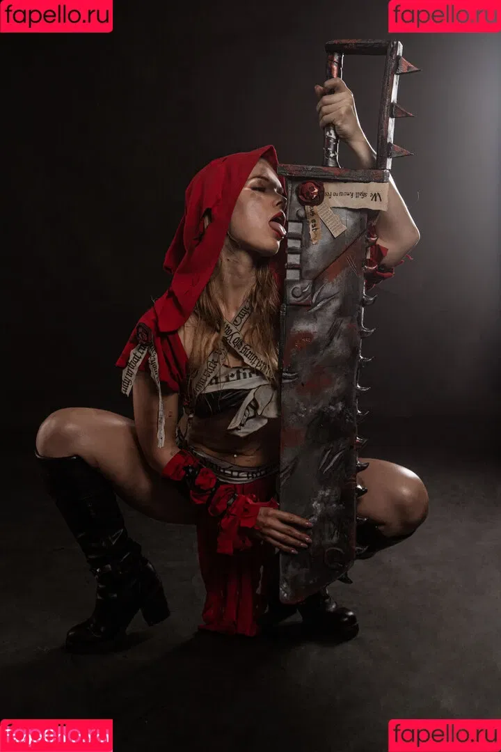 Majorkill's Warhammer 40k Cosplay Onlyfans Photo Gallery 