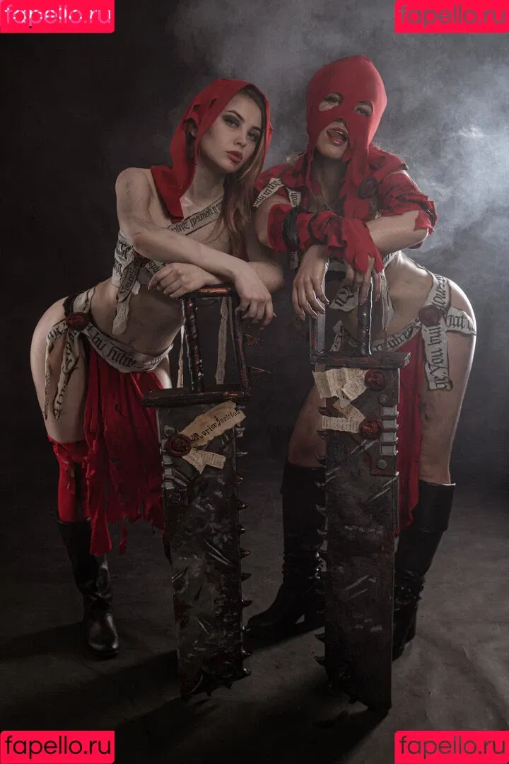 Majorkill's Warhammer 40k Cosplay Onlyfans Photo Gallery 