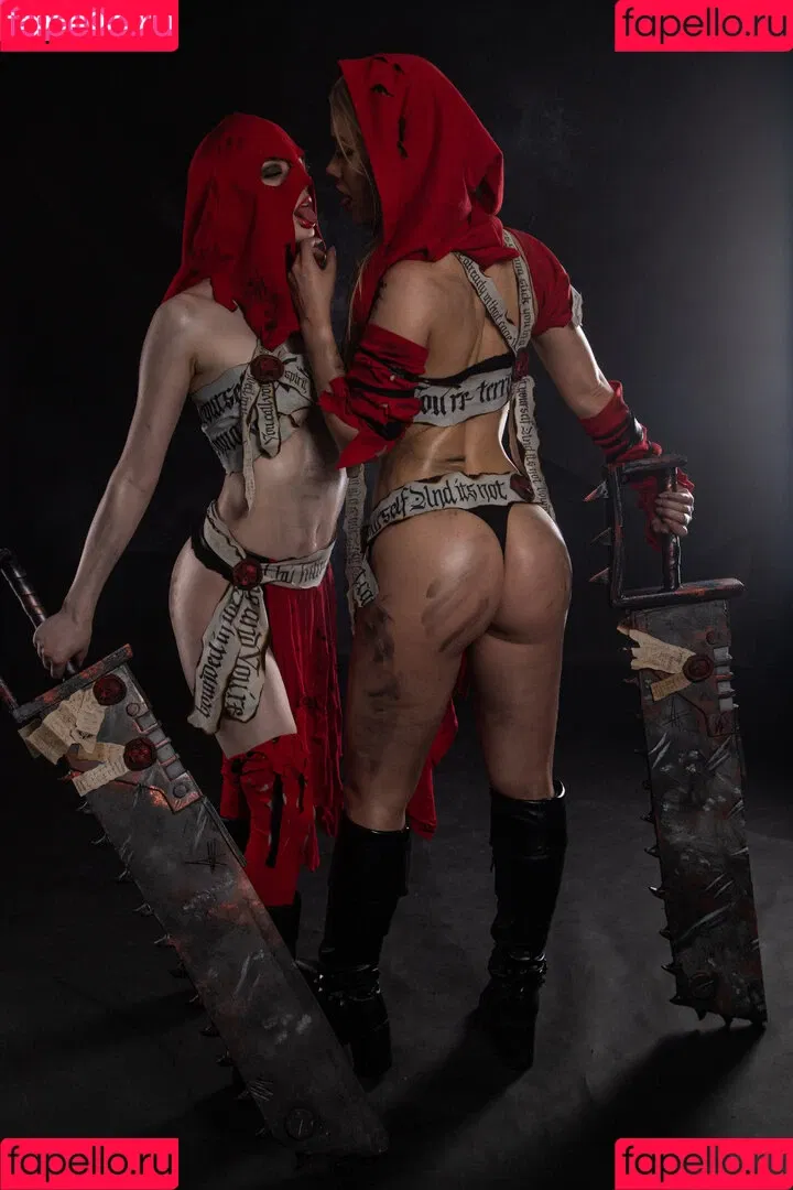 Majorkill's Warhammer 40k Cosplay Onlyfans Photo Gallery 